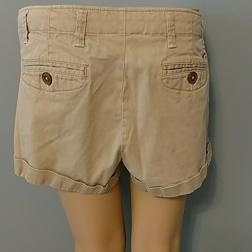 American Eagle Shorts - Picture 2 of 7